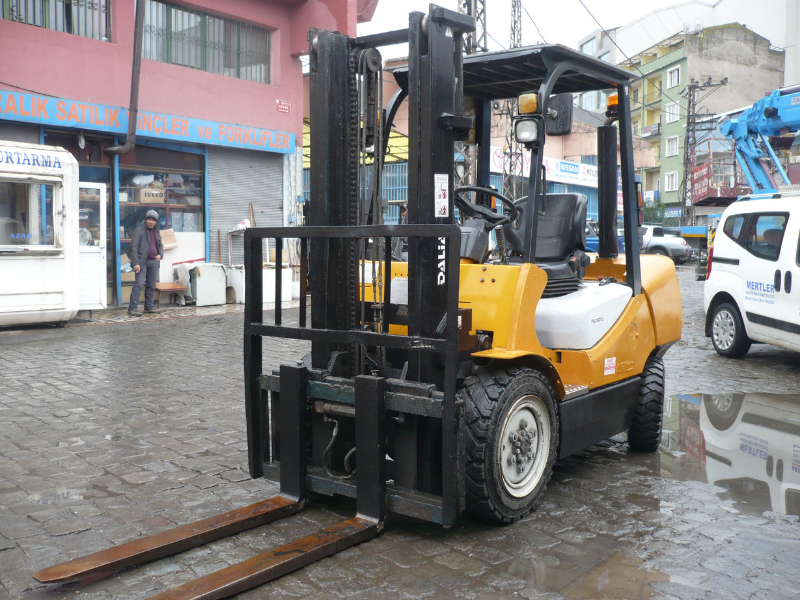 Forklift